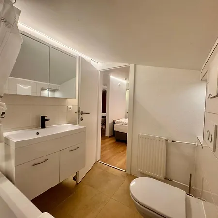 Dachstudios Mit Schraegen & Charakter- Kalina & Lian Apartment *
